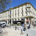 Du Soleil Le Terminus Hotel