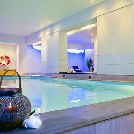 Hotell Du Soleil Le Terminus 4*