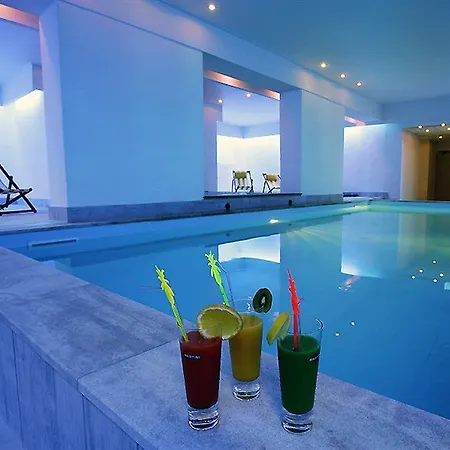 Du Soleil Le Terminus קרקסון