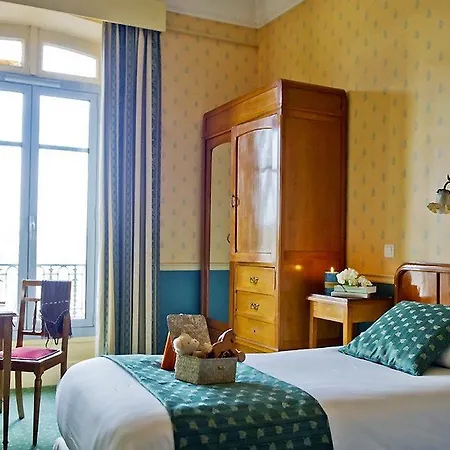 Du Soleil Le Terminus 4* Carcasona