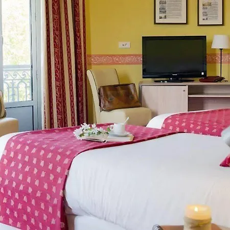 Du Soleil Le Terminus Hotell