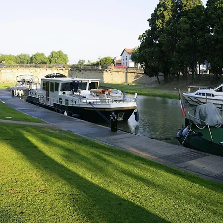 Hotell Du Soleil Le Terminus