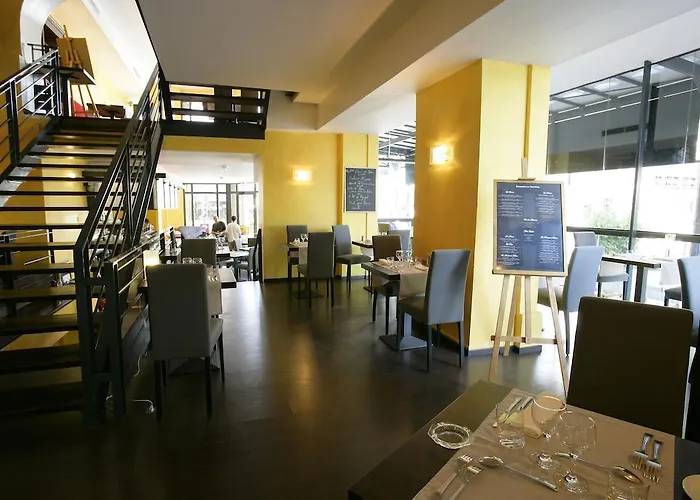 Du Soleil Le Terminus Hotel 4*