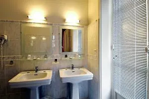 Du Soleil Le Terminus Carcassonne