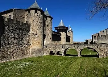 Otel Du Soleil Le Terminus Carcassonne