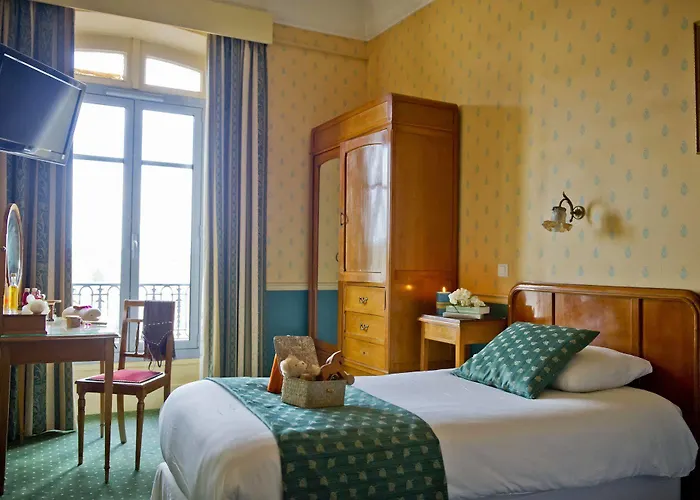 Du Soleil Le Terminus Otel